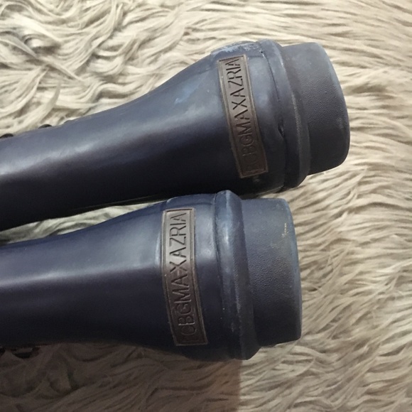 BCBG Max Azria Vintage Rain NAVY Boots Studded - Picture 7 of 8